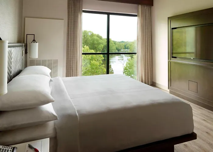 Marriott Osu Hotel