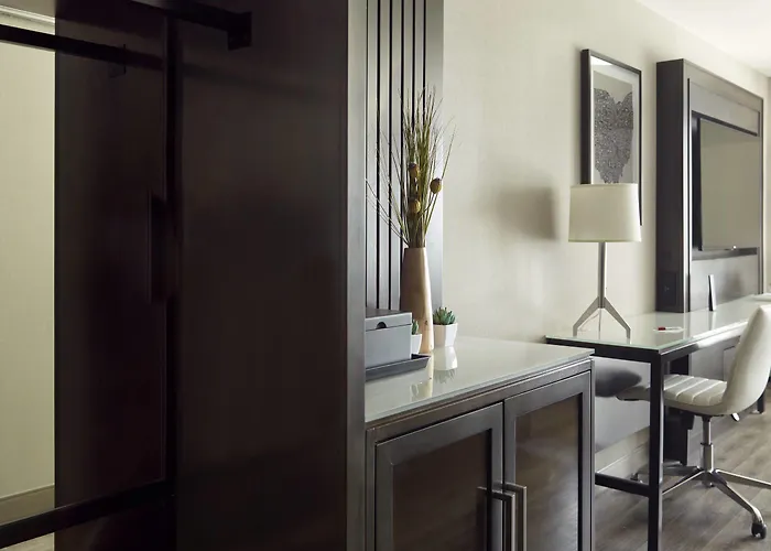 Hotel Marriott Osu 4*