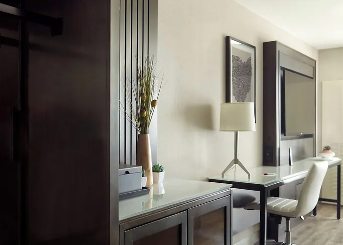 Marriott Osu Hotel 4*